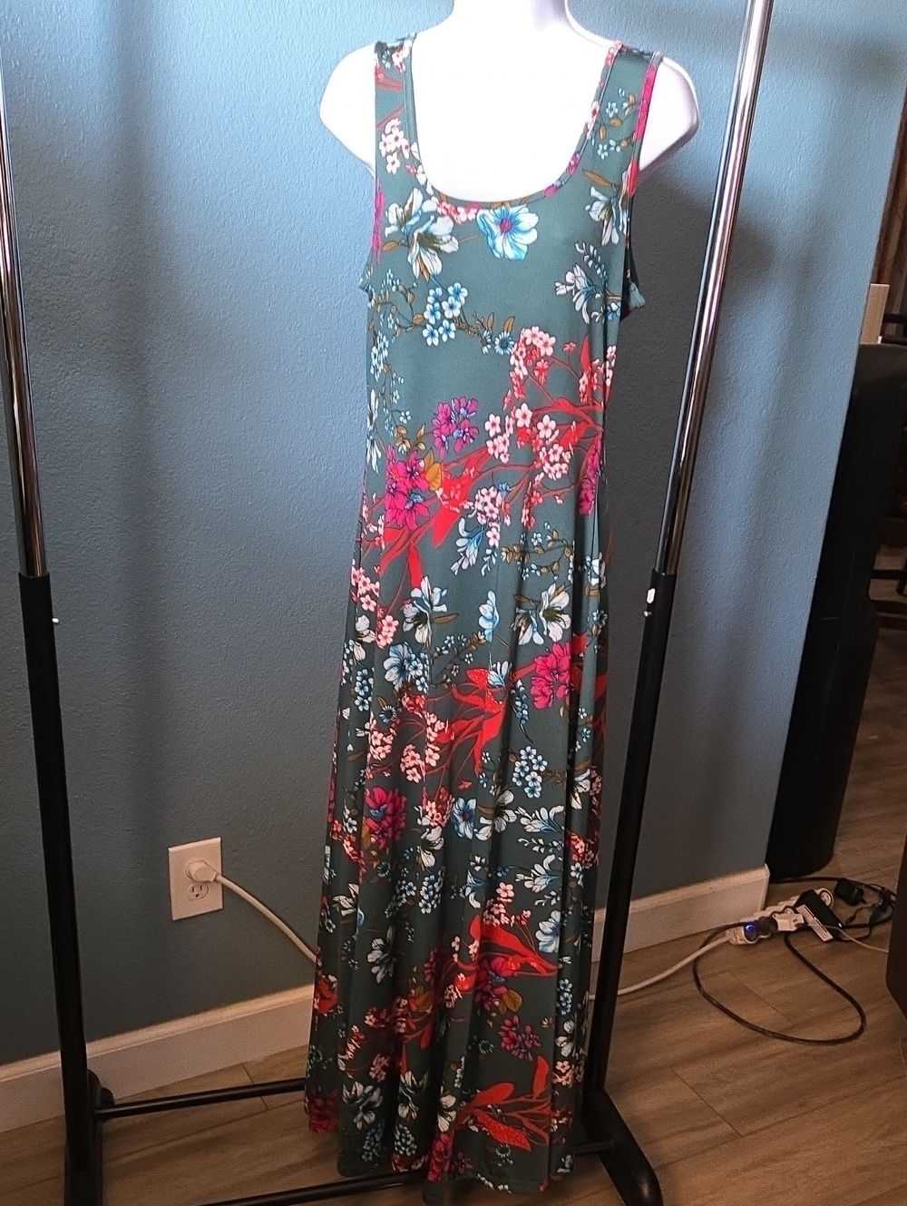 Seven7 Teal Floral Scoop Neck Maxi Dress